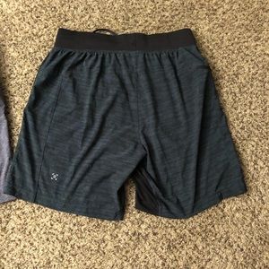 Lululemon 9 “ T.H.E.